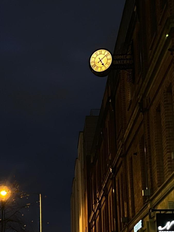 Belfast Victorian Terrace Apartment ภายนอก รูปภาพ