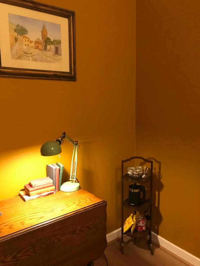 Belfast Victorian Terrace Apartment ภายนอก รูปภาพ